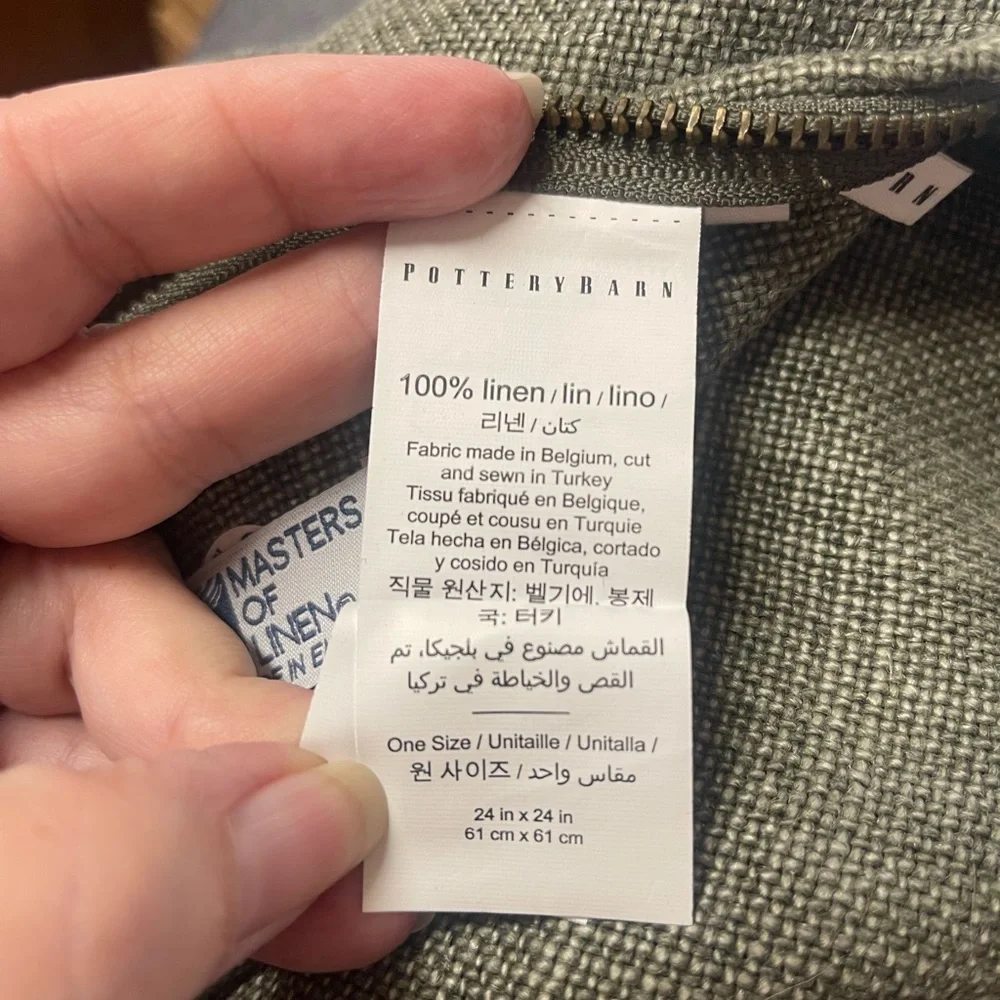 Pottery Barn Belgian Linen Pillow Cover in Hunter